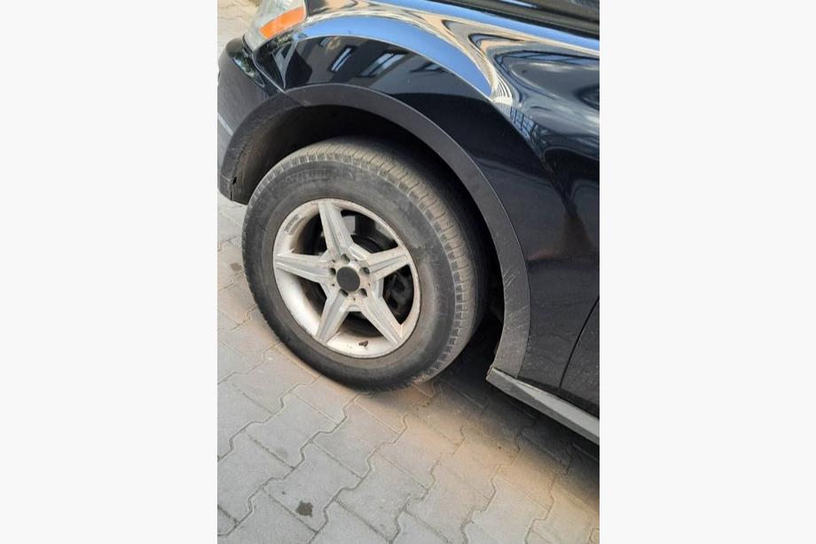 Mercedes ML W164 2005–2011 Hjulskærmslister (4 stk., sorte, ABS-plast) Foto 3