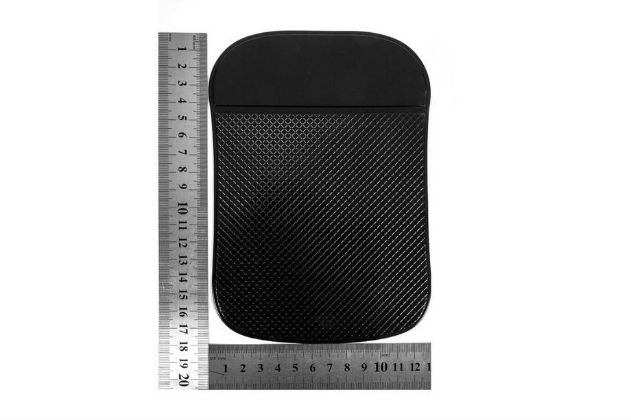 Skridsikker måtte til instrumentbord 127x190 mm sort (Sapfire) Foto 3