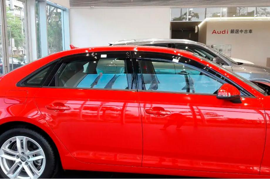 Audi A4 B9 2015–2024 Vindafvisere til vinduer Sedan (4 stk., HIC) Image