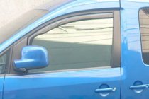 Peugeot Bipper 2008–2017 Vindafvisere, indstik (2 stk., HIC) foto 2
