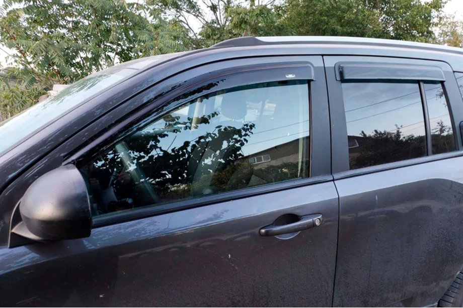 Jeep Compass 2006–2016 Vindafvisere til sideruder (4 stk., HIC) Image