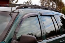 Jeep Grand Cherokee WJ 1999–2004 Vindafvisere til sideruder (4 stk., HIC) foto 4