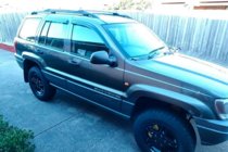 Jeep Grand Cherokee WJ 1999–2004 Vindafvisere til sideruder (4 stk., HIC) foto 8
