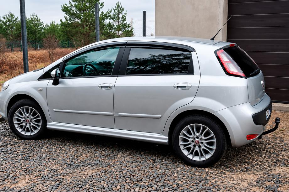 Fiat Punto Grande/EVO 2006–2018 Vindafvisere til vinduer (4 stk., Sunplex Sport) Foto 2