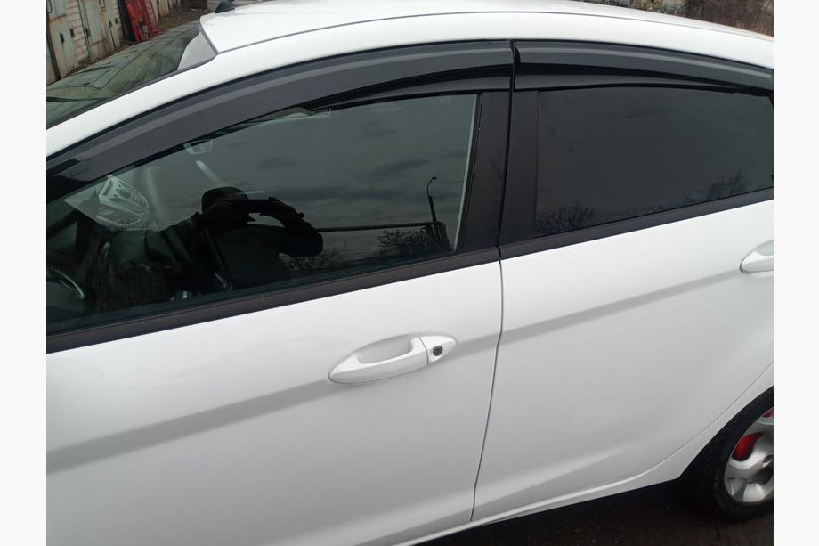 Ford Fiesta 2008–2017 Vindafvisere til vinduer (4 stk., Sunplex Sport) Foto 4