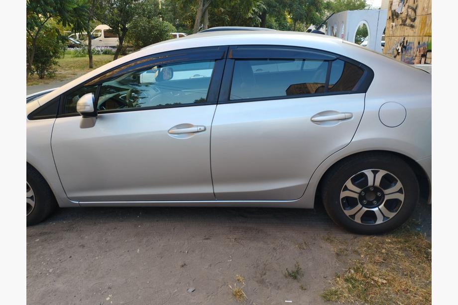 Honda Civic Sedan IX 2011–2016 Vindafvisere til vinduer (4 stk., Sunplex Sport) Foto 3