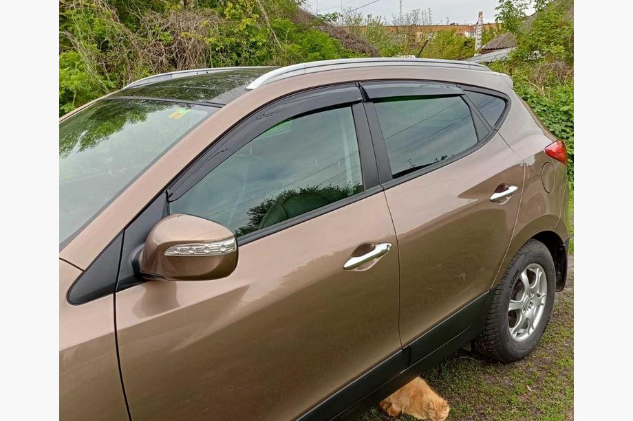 Hyundai IX-35 2010–2015 Vindafvisere til vinduer (4 stk., Sunplex Sport) Foto 1