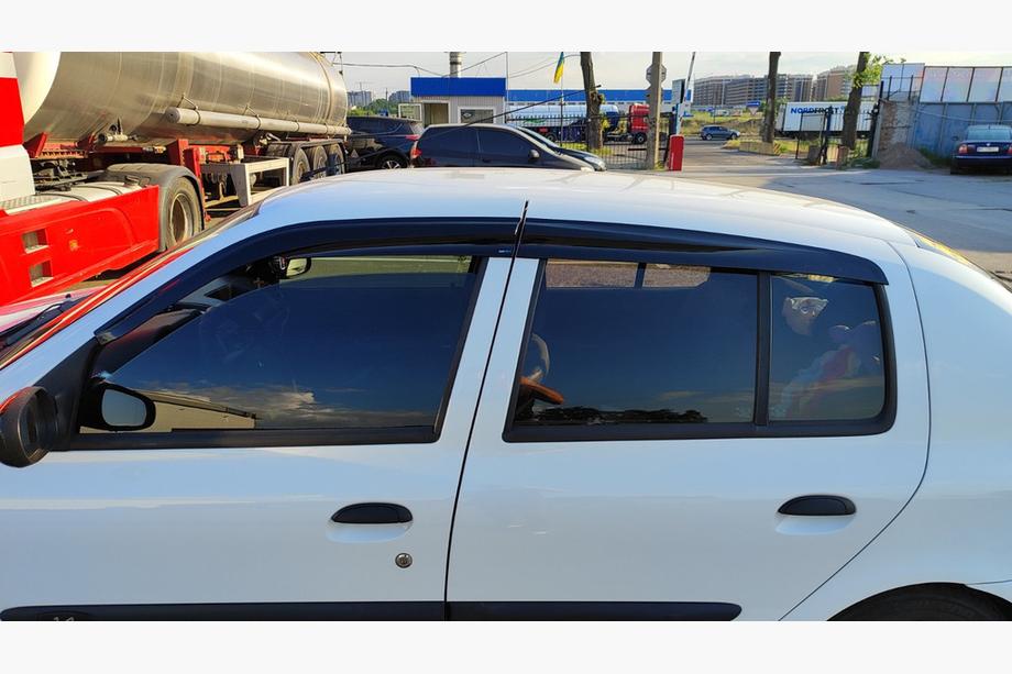Renault Symbol 1999–2008 Vindafvisere til vinduer (4 stk., Sunplex Sport) Image