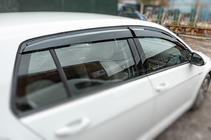 Volkswagen Golf 7/E-Golf 2012–2020 Vindafvisere HB (4 stk., Sunplex Sport) foto 2