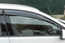 Volkswagen Golf 7/E-Golf 2012–2020 Vindafvisere HB (4 stk., Sunplex Sport) foto 4