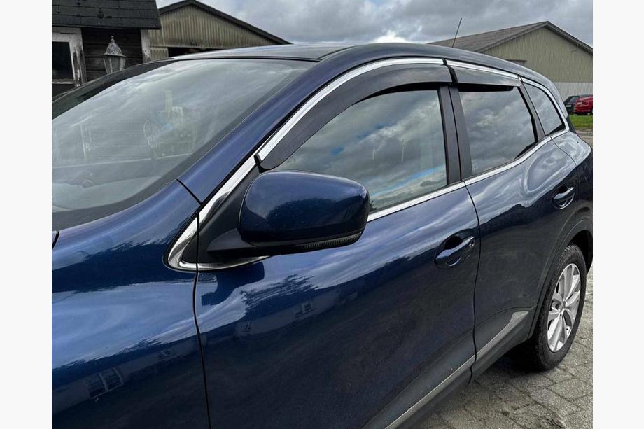 Renault Kadjar 2015–2022 Vindafvisere med kromliste (4 stk., Sunplex Chrome) Foto 1