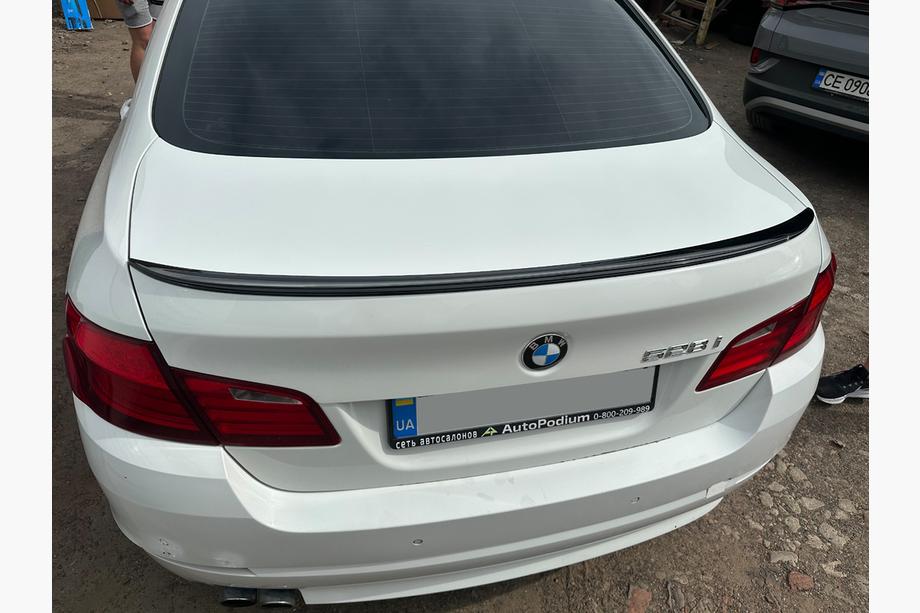 BMW 5-serie F10/F11 2010–2016 Lipspoiler Sunplex (til F10, sort) Foto 12