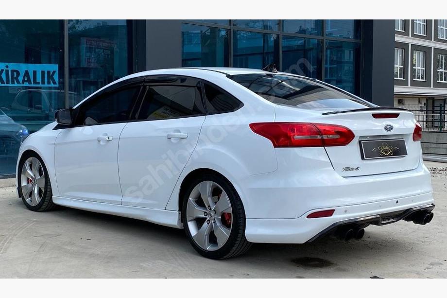 Ford Focus III 2011–2017 Sedan LIP bagspoiler (Sunplex, sort) (107,2 cm x 5,5 cm) Image