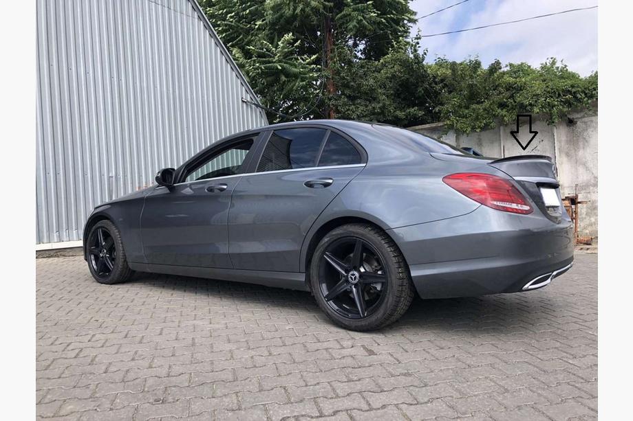 Mercedes C-klasse W205 2014–2021 Læbespoiler LIP (Sunplex, sort) (125,9 cm x 6 cm) Foto 3
