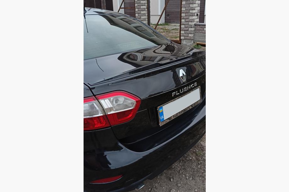 Renault Fluence 2009–2016 LIP-spoiler (Sunplex, sort) (125,4 cm x 7,2 cm) Foto 4