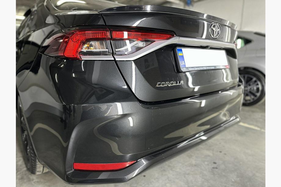 Toyota Corolla 2019– Spoilerlæbe LIP (Sunplex, sort) (117,9 cm * 5,5 cm) Image