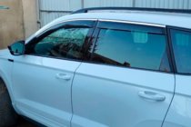 Skoda Karoq 2018– Vindafvisere med kromliste (4 stk., HIC) foto 2