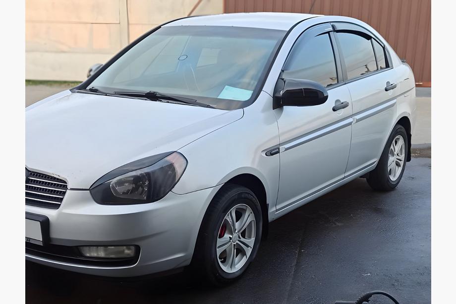 Hyundai Accent 2006–2010 Spejlkåber BMW-Style (2 stk.) Foto 1