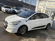 Hyundai Accent 2011–2017 Spejlkåber uden udskæring til blinklys BMW-style (2 stk) foto 6