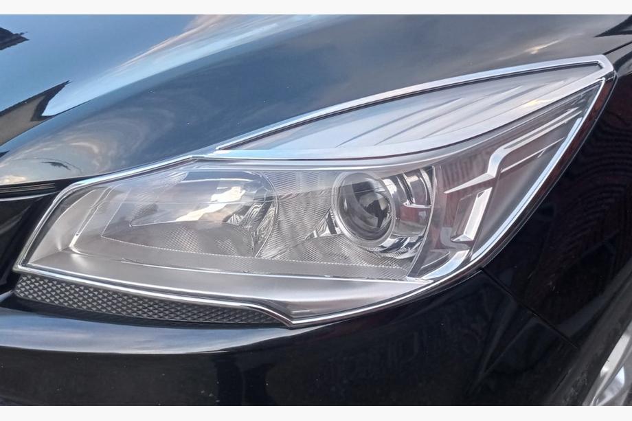 Ford Kuga/Escape 2013–2019 Krom forlygterammer 2013-2016 (ABS) Image