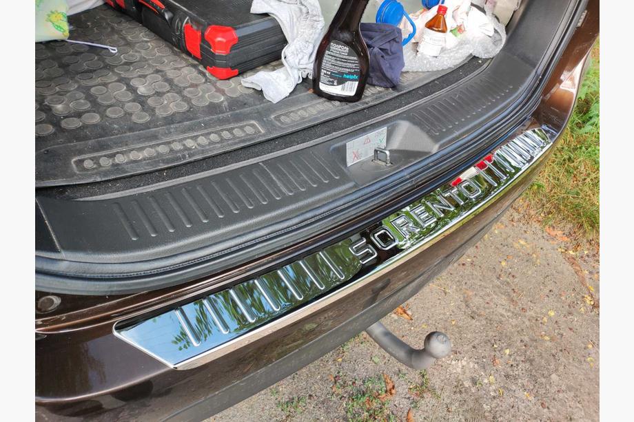 Kia Sorento II XM 2009–2014 Kromliste til bagkofanger Libao (2013+) Image