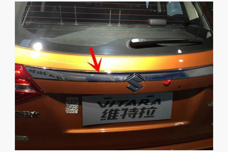 Suzuki Vitara 2015– Kromliste over nummerplade Libao (ABS) Image