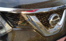 Nissan X-trail T32/Rogue 2014–2021 Motorhjelmsdeflektor Libao (plast) foto 4