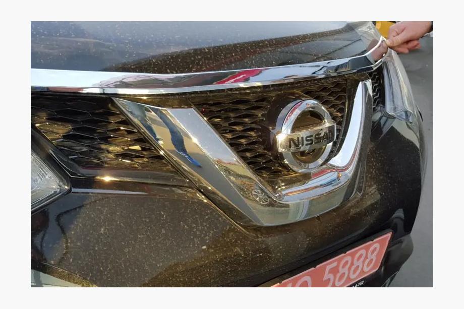 Nissan X-trail T32/Rogue 2014–2021 Motorhjelmsdeflektor Libao (plast) Image