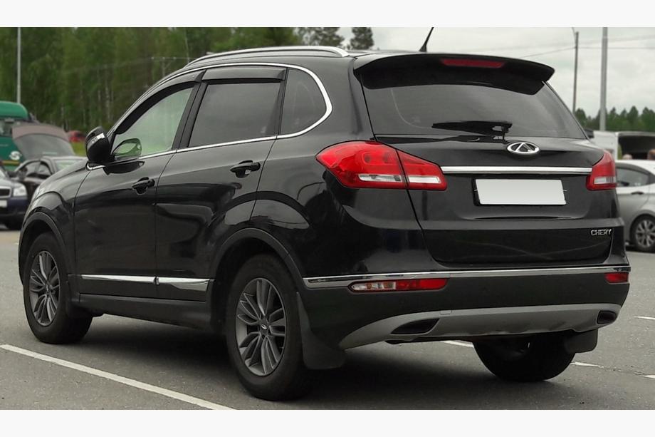 Chery Tiggo 5 2013– Libao pynteliste over nummerplade (rustfrit stål) Image