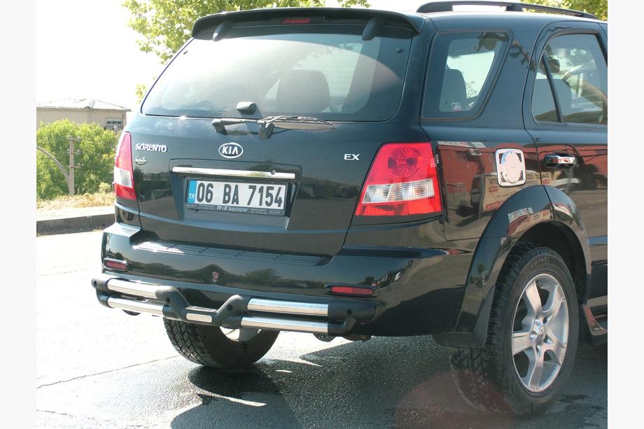 Kia Sorento I BL 2002–2009 Meliset spoiler (til lakering) Image
