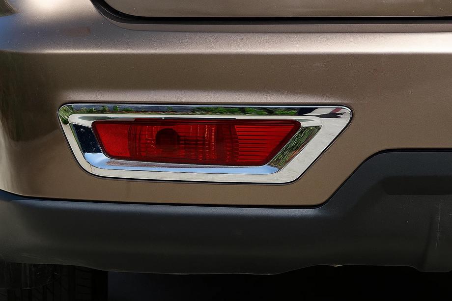 BYD S6 2010–2016 Bag tågelygte-rammer (2 stk., plast) Image