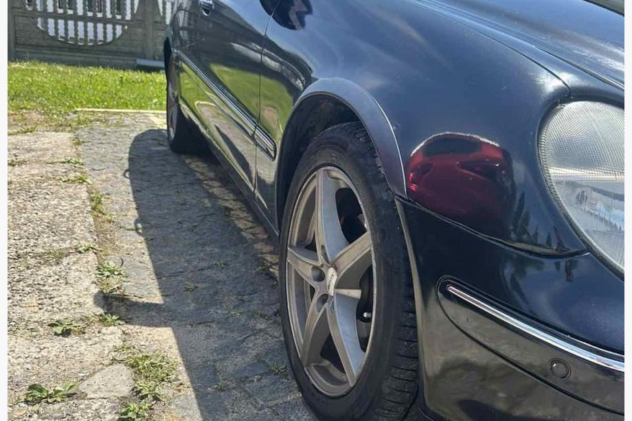Mercedes C-class W203 2000–2007 Hjulbueforøgere SD (sæt 4 stk., sort, ABS-plast) Foto 2