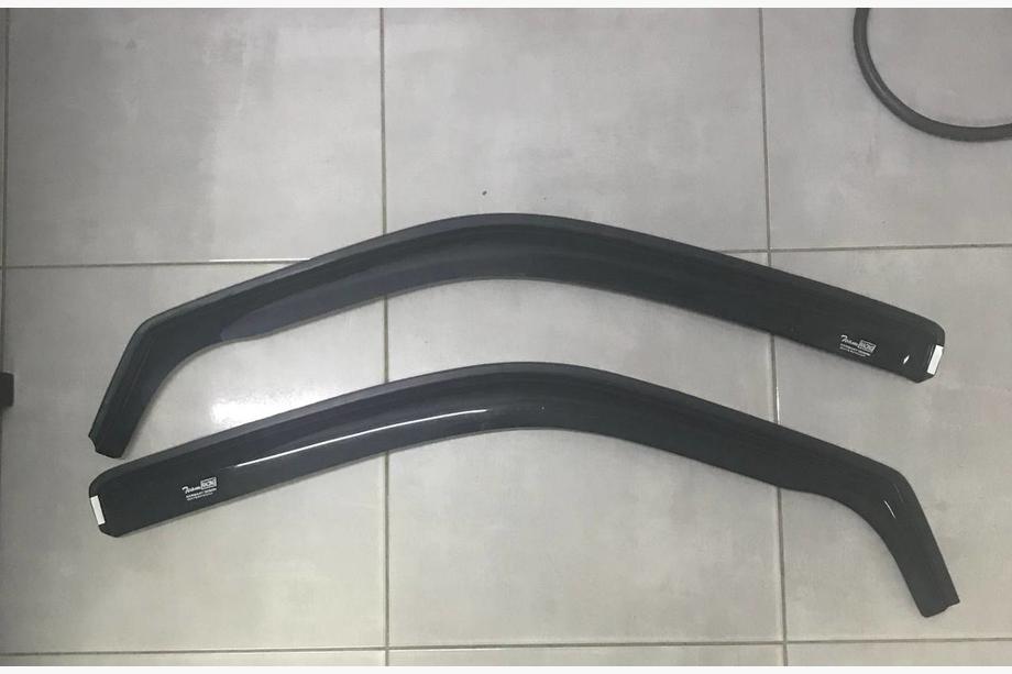 Mercedes Vito W638 1996–2003 UDSALG! Vindafvisere til vinduer, indstik (2 stk, TeamRacing) Image