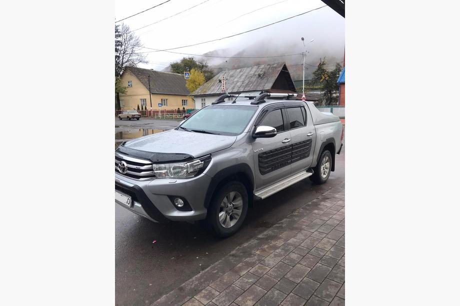 Toyota Hilux 2015– Tagrælinger med tværstænger (2 stk., krom) Image