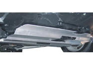 Mitsubishi Outlander 2006–2012 Motorbundskjold i metal foto 2