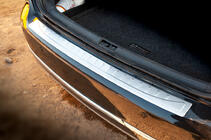Volkswagen Passat B7 2012–2015 OmsaLine MAT bagkofangerbeskytter (Sedan, rustfrit stål) foto 1