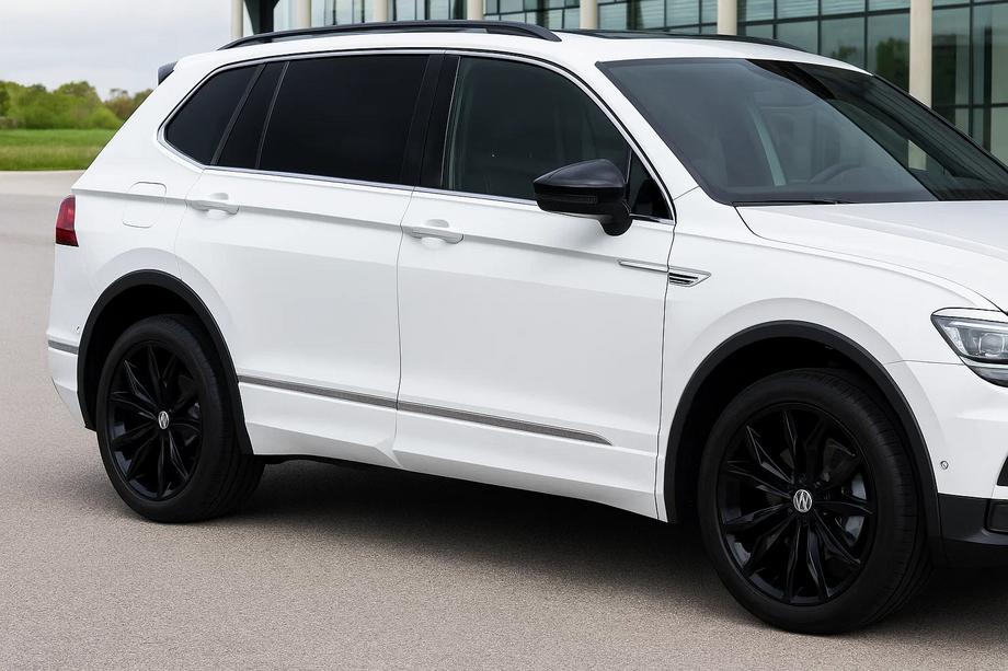 Volkswagen Tiguan 2016–2023 Carmos dørlister i rustfrit stål (sæt 4 stk.) Image