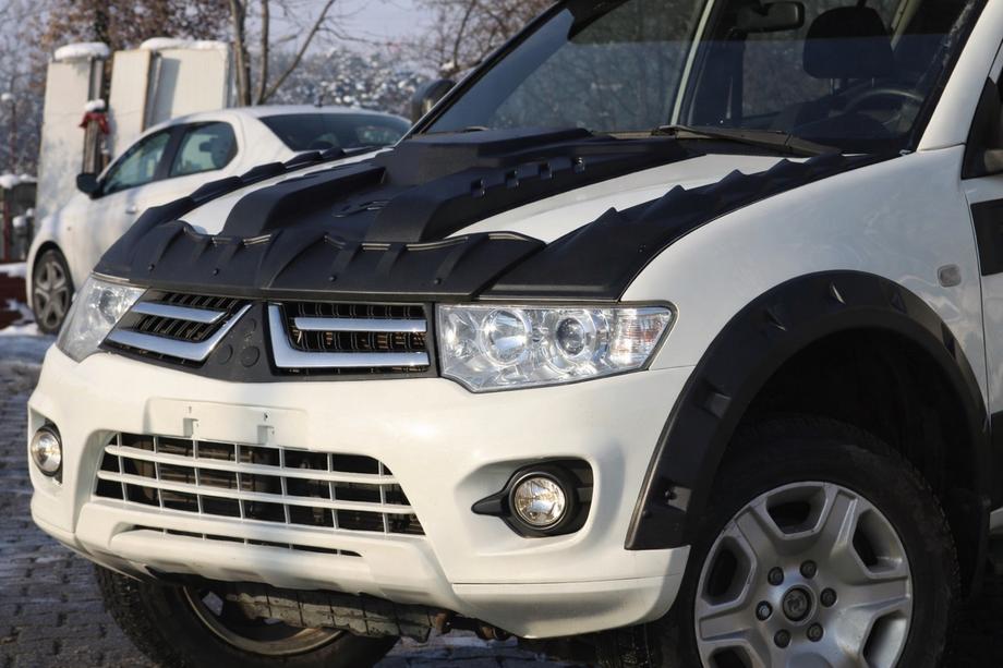 Mitsubishi L200 2006–2015 Motorhjelmscover V1 (ABS) Image
