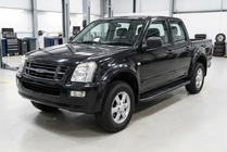 Isuzu D-Max 2002–2011 Side steps Bosphore Black (2007-2012, 2 stk., aluminium) foto 1