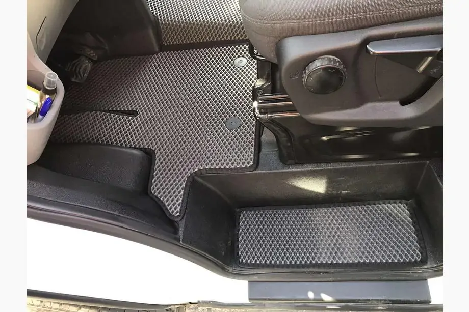 Ford Transit 2014– Dørtrinsmåtter (3 stk., EVA, sorte) Foto 2