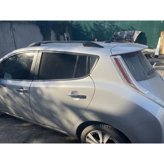 Tagrælinger Skyport (sorte) Nissan Leaf 2010–2017 foto 2
