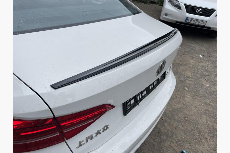 Volkswagen Lavida/e-Lavida 2019– LIP-spoiler (Sunplex, sort) (115,8 cm x 6,3 cm) Image