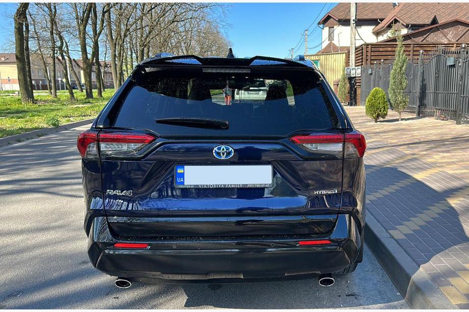Toyota Rav 4 2019–2025 Spoiler (sort) Image