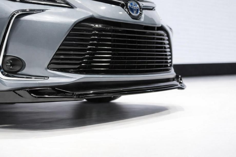 Toyota Corolla 2019– Frontspoilerlæbe V1 (sort) Foto 1