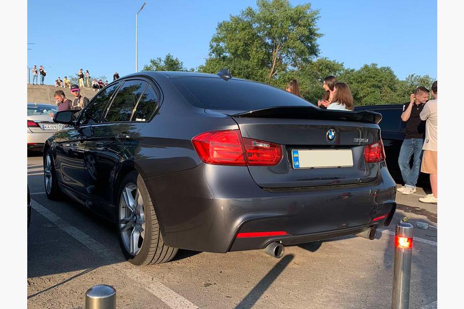 BMW 3-serie F30/F31 2012–2019 LIP V1 spoiler (1234 Upgrade, sort) Image