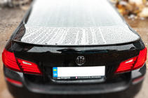 BMW 5-serie F10/F11 2010–2016 Lipspoiler LIP V2 (1234 Upgrade, sort) foto 3
