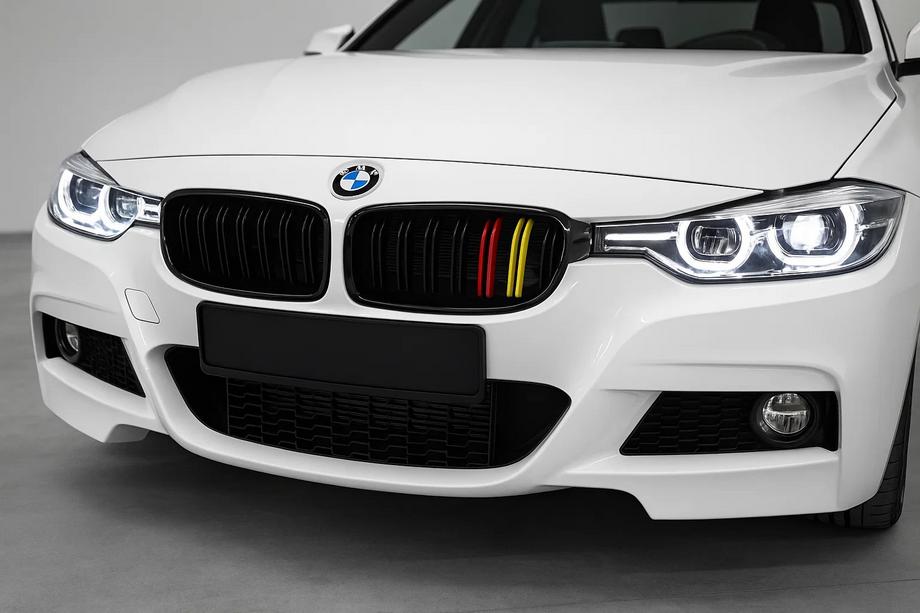 BMW 3-serie F30/F31 2012–2019 Nyregrill M-Look (German Color) Image