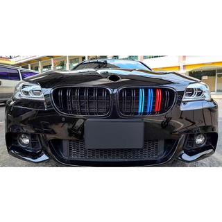 M-Look nyregrill (M-Color) BMW 5-serie F10/F11 2010–2016 foto 3