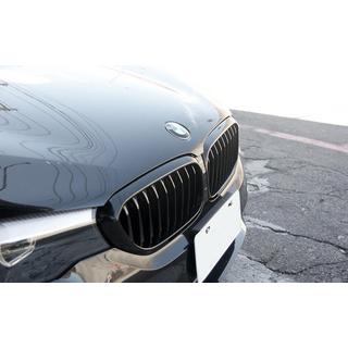 Nyregrill 1 Bar (2017-2020, sort højglans) BMW 5-serie G30/G31 2017–2023 foto 1
