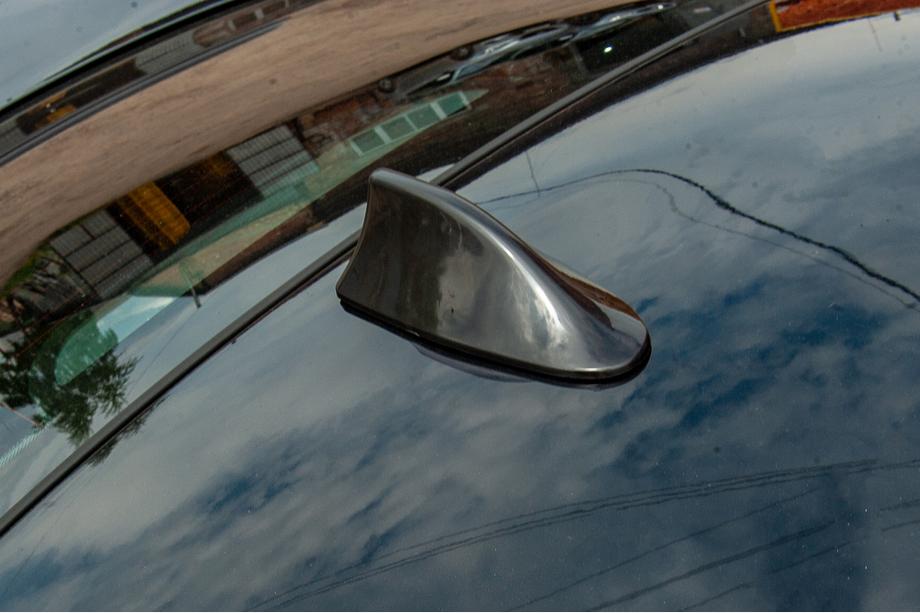 Sharkfin tagantenne (sort, ABS) Foto 17
